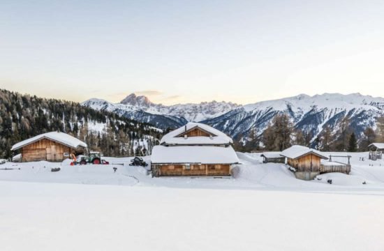 Kreuzwiese mountain hut Luson 157